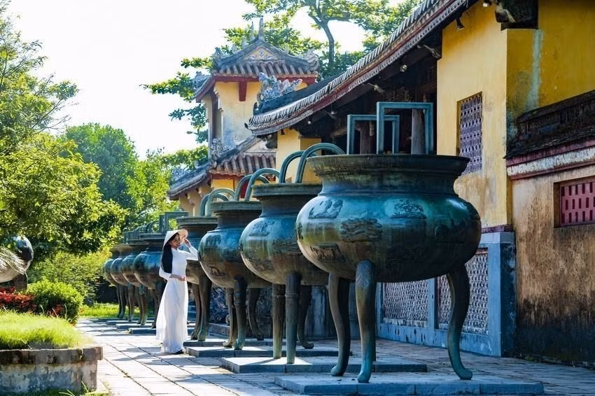  Cửu Đỉnh tại cố đô Huế