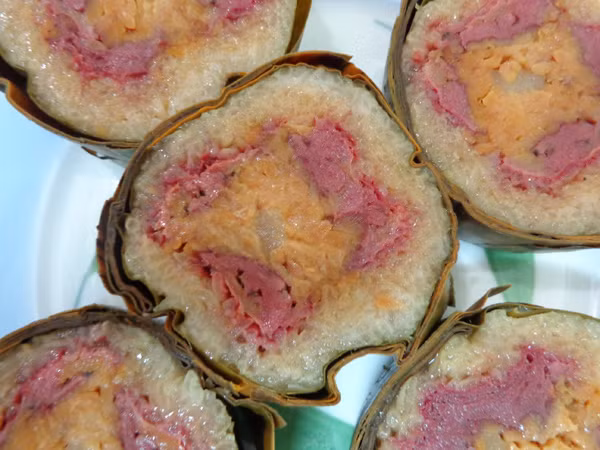Bánh tét ba nhưn (đậu, mỡ, chuối).