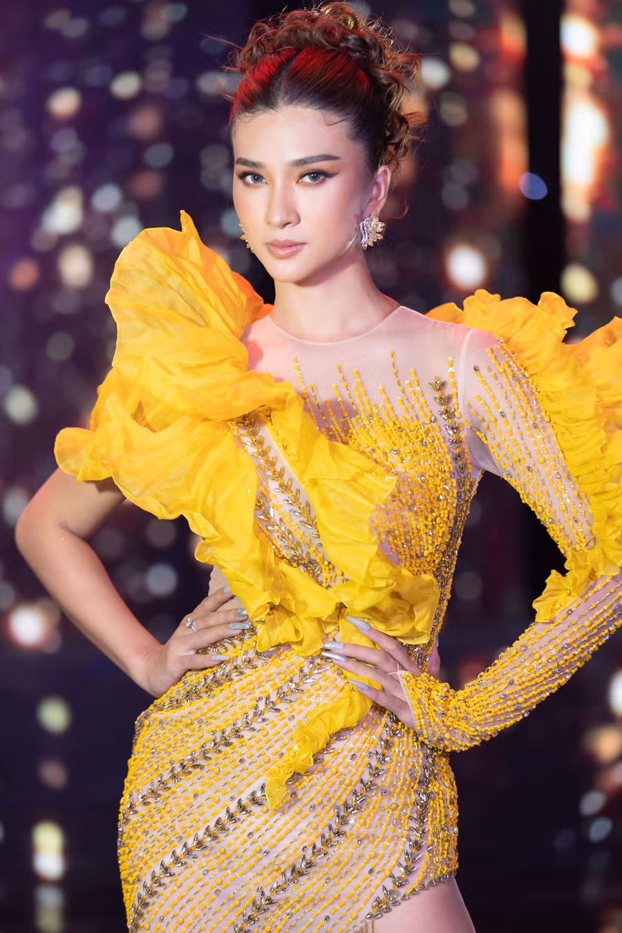 Nói về lý do nhận lời đảm nhiệm một vị trí quan trọng tại cuộc thi này, Kim Tuyến chia sẻ: 