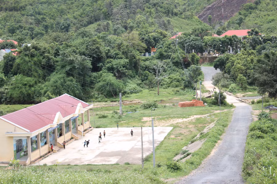 Một góc trung tâm xã Hà Đông hôm nay. Ảnh: Nguyễn Diệp