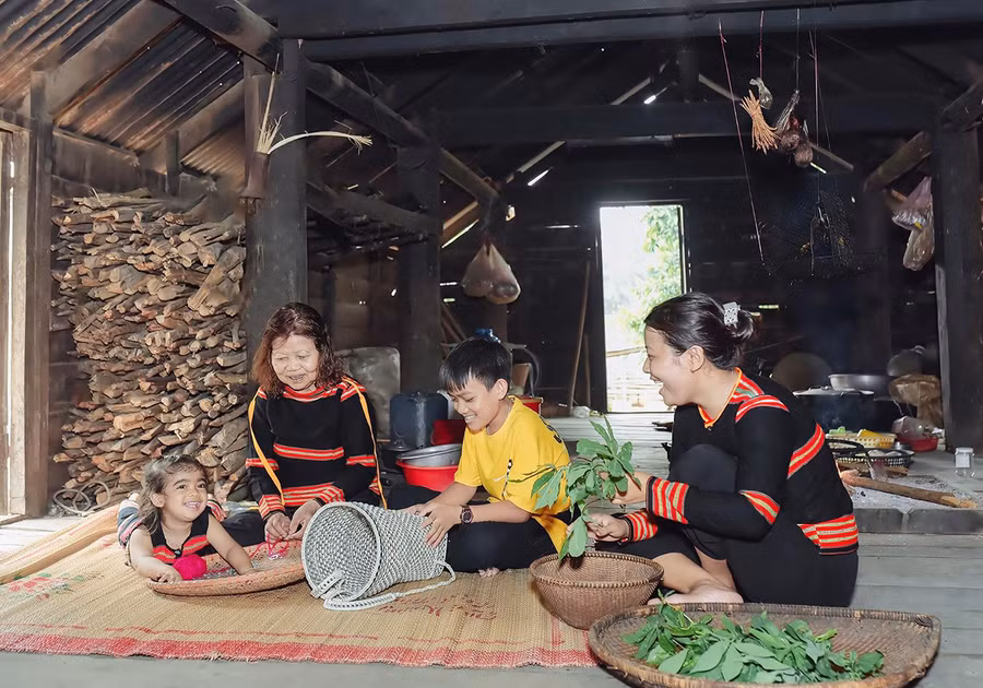 Ảnh dự thi khoảnh khắc hạnh phúc của gia đình chị Rơ Ô H'Cháo-Buôn Dù, xã Chư Rcăm, huyện Krông Pa. Ảnh: NVCC 
