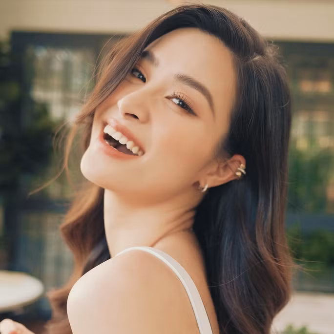 Cô khẳng định kênh Youtube ngay từ đầu đã là của công ty