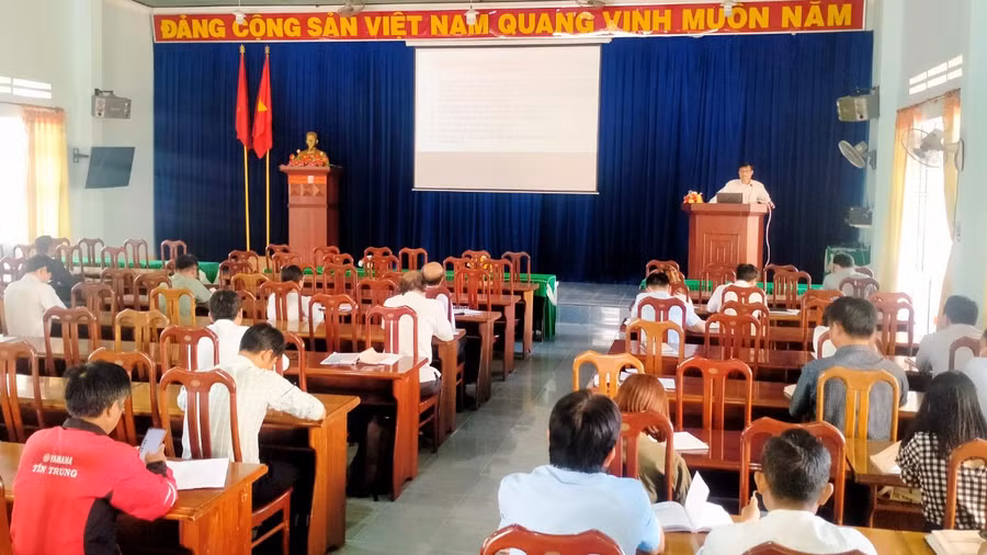 Quang cảnh khai mạc lớp bồi dưỡng. Ảnh: Hồng Hạnh
