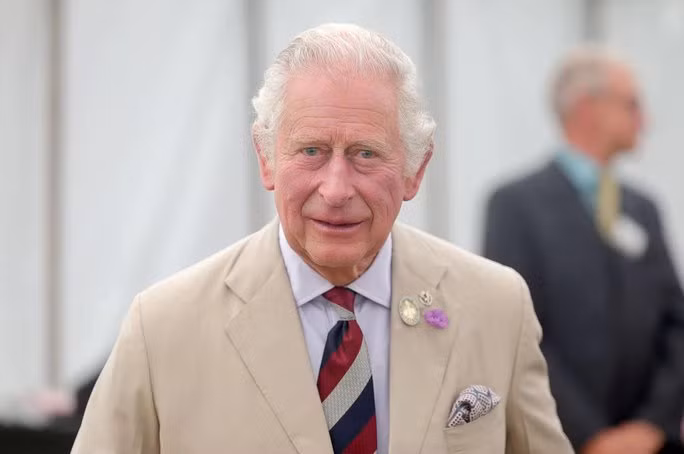Thái tử Charles lên ngôi Vua Charles III của Vương quốc Anh ảnh 1 Tân vương Charles III của nước Anh và Khối thịnh vượng chung. Ảnh: REUTERS