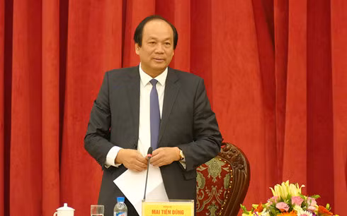 Bộ trưởng, Chủ nhiệm Văn phòng Chính phủ Mai Tiến Dũng - Tổ trưởng Tổ công tác của Chính phủ phát biểu tại buổi làm việc.