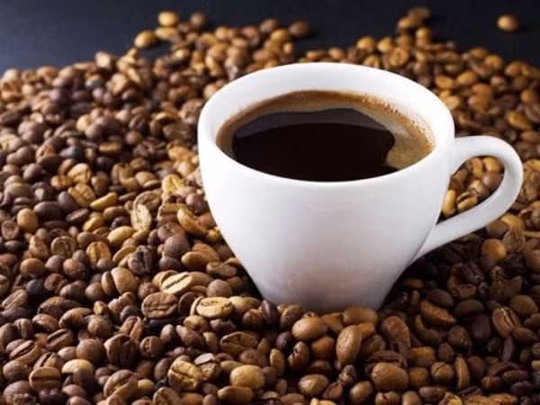  Uống cà phê một cách điều độ có thể làm tăng tỷ lệ trao đổi chất