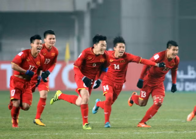 Hơn nửa danh sách tập trung của đội tuyển Việt Nam là các tuyển thủ U23 vừa thi đấu thành công tại ASIAD 18. Hơn nửa danh sách tập trung của đội tuyển Việt Nam là các tuyển thủ U23 vừa thi đấu thành công tại ASIAD 18
