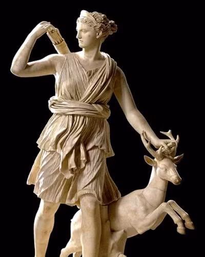 Tượng thần Artemis bằng cẩm thạch hiện được trưng bày trong bảo tàng khảo cổ Efes của Thổ Nhĩ Kỳ.