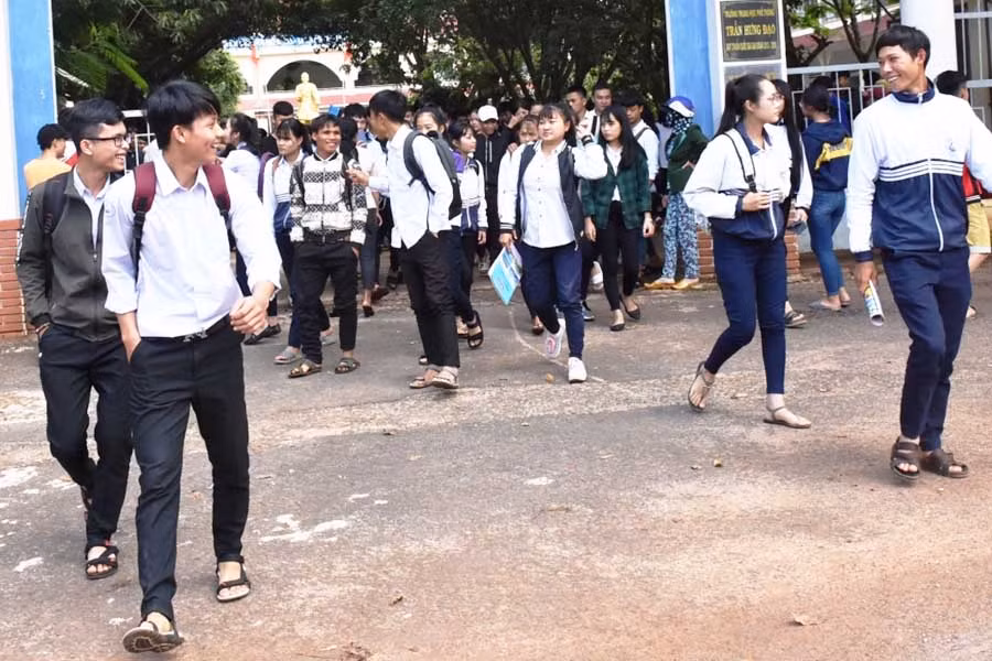  100% trường học trên địa bàn tỉnh đều xây dựng chương trình trường học không khói thuốc lá. Ảnh: T.D