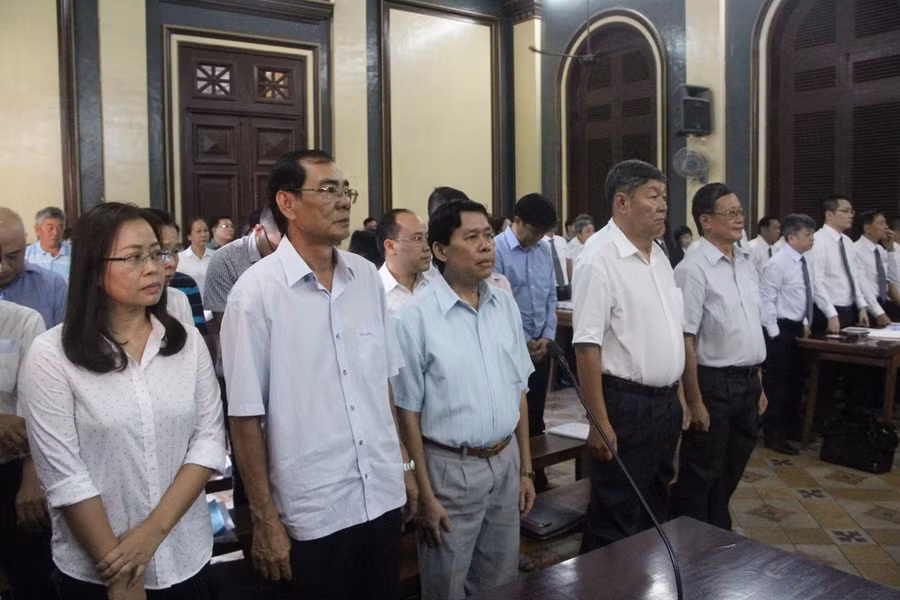 Nguyên lãnh đạo ngân hàng MHB gây thiệt hại hàng trăm tỉ đồng.