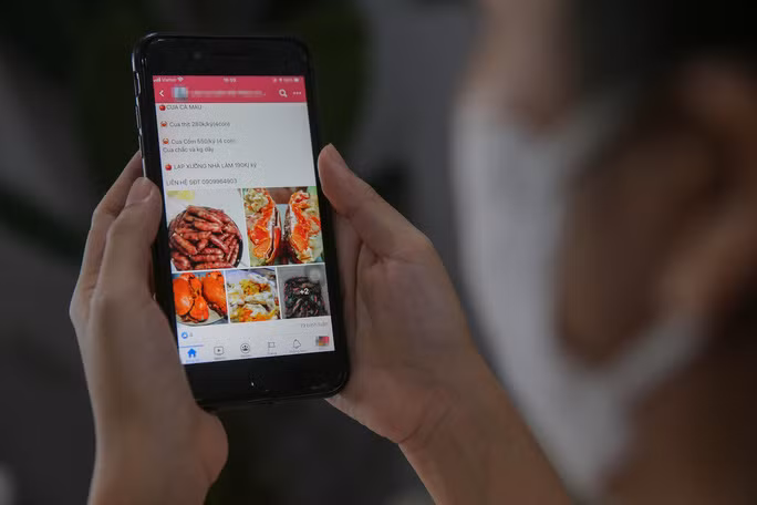 Cần cảnh giác với kẻ gian lợi dụng việc mua bán online để lừa đảo. Ảnh minh họa: Hoàng Triều