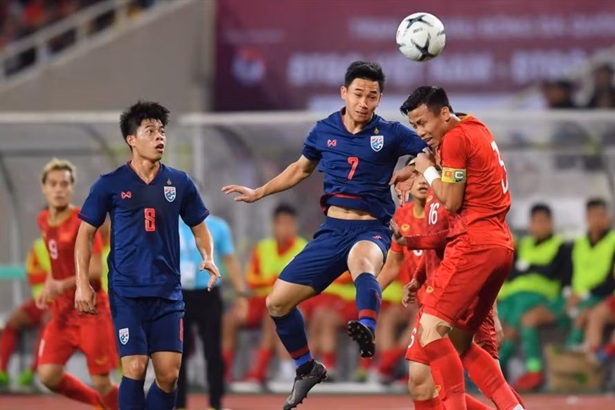Tuyển Việt Nam tiếp tục bỏ xa Thái Lan trên bảng xếp hạng FIFA. Ảnh: AFC