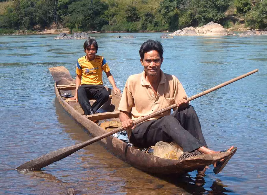  Thuyền độc mộc. Ảnh: Ngọc Tấn