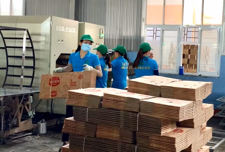  Các SME sẽ được tiếp cận nguồn vốn vay ưu đãi từ Quỹ Phát triển doanh nghiệp nhỏ và vừa. Ảnh: Hà Duy