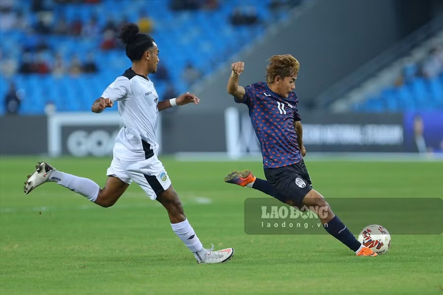 U23 Campuchia bất lực trong việc tìm bàn gỡ hoà. Ảnh: TV