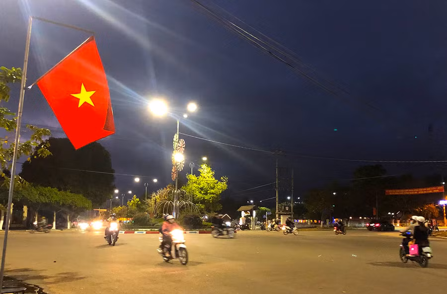 Để phòng-chống dịch Covid-19, năm nay thị xã An Khê không tổ chức giao thừa tại khu vực chợ hoa Tết. Ảnh: Ngọc Minh