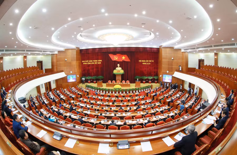  Bộ Chính trị đã ban hành Quy định 41 về việc miễn nhiệm, từ chức đối với cán bộ. Ảnh: TTXVN