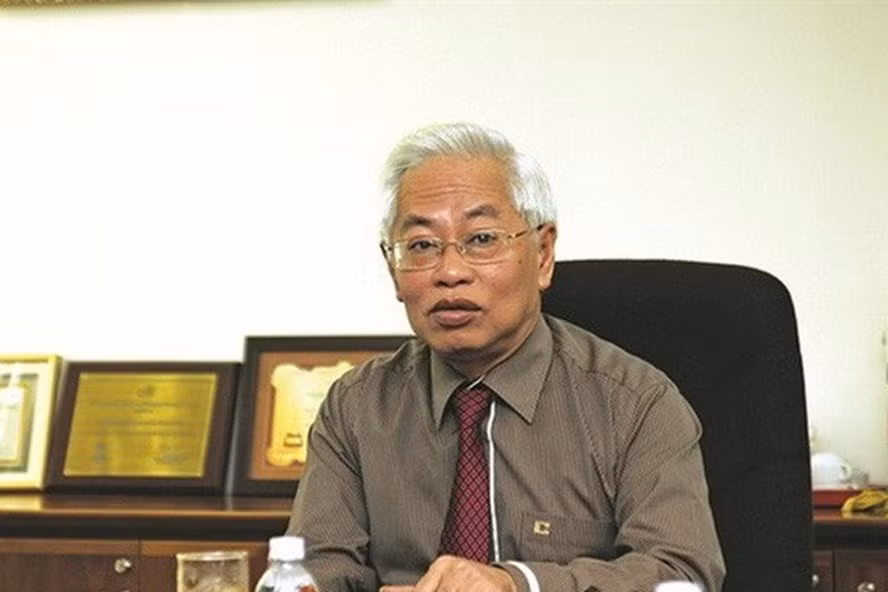Ông Trần Phương Bình.