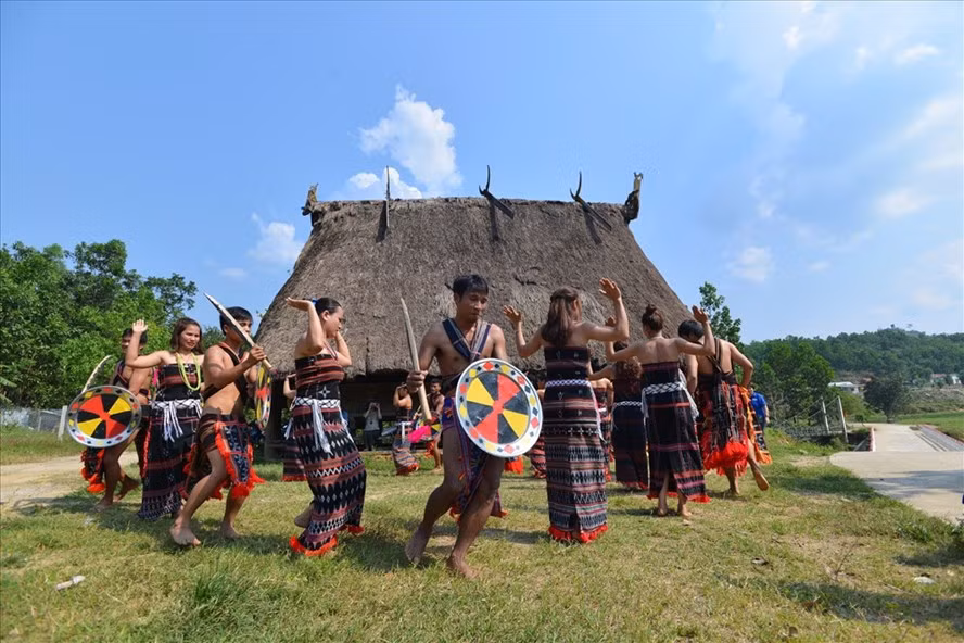 Điệu múa “tung tung ya yá.