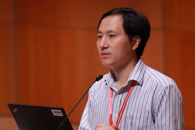 Nhà di truyền học Trung Quốc He Jiankui. Ảnh: Reuters