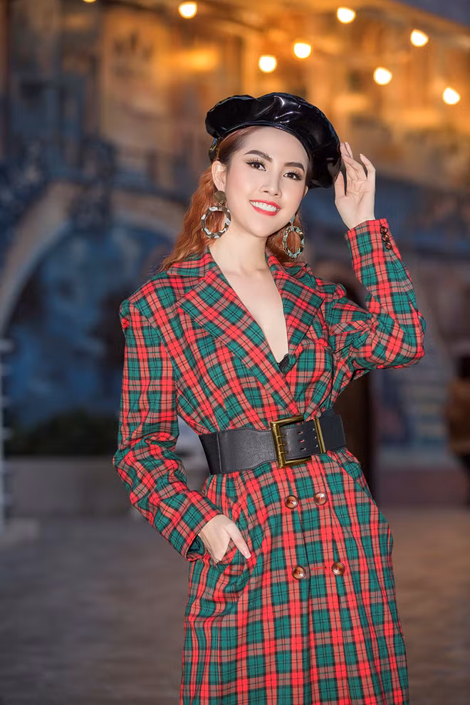 Hoa hậu Đại sứ Du lịch Thế giới 2018 - Phan Thị Mơ cũng là người đồng hành cùng cuộc thi từ những ngày đầu tiên