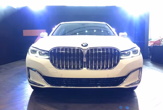  BMW 740Li 2020 nổi bật với kiểu lưới tản nhiệt cỡ lớn