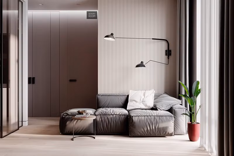 Ghế sofa êm ái vừa để tiếp khách đồng thời có thể làm nơi ngủ tạm.