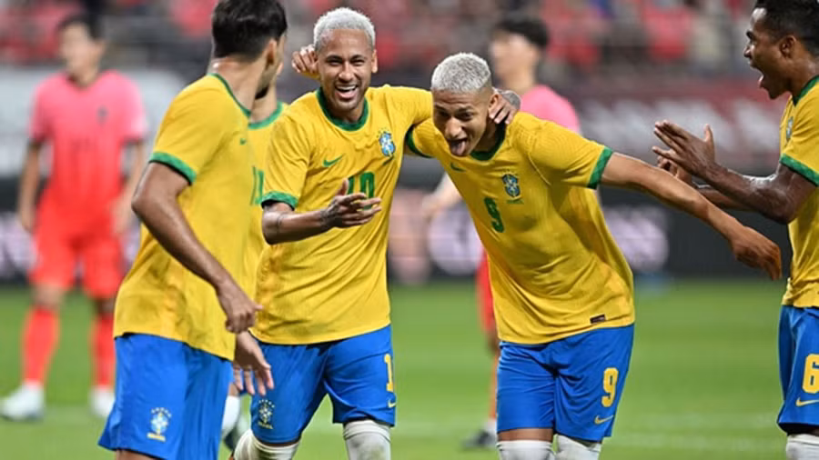 Brazil có quá nhiều tiền đạo xuất sắc khiến HLV Tite không biết sẽ chọn ai. Ảnh: AFP
