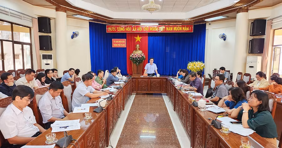  Quang cảnh cuộc họp. Ảnh: Bá Bính
