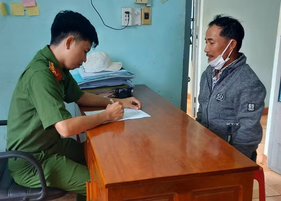 Dũng tại cơ quan điều tra