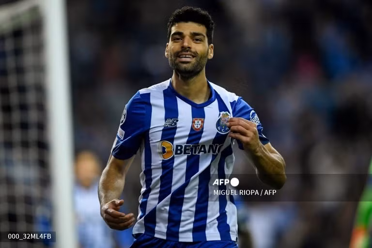 Mehdi Taremi mở tỉ số trận đấu. Ảnh: AFP