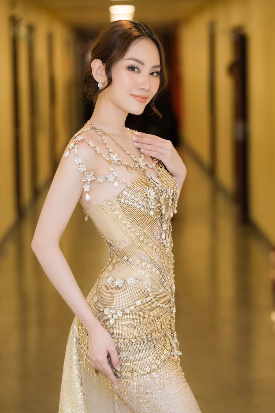 Mai Phương và Kiều loan song ca. Ảnh: NSCC