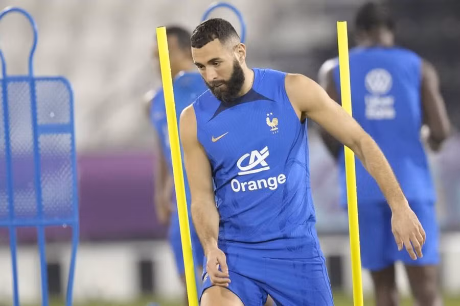 Benzema chính thức chia tay World Cup 2022. Ảnh: Marca