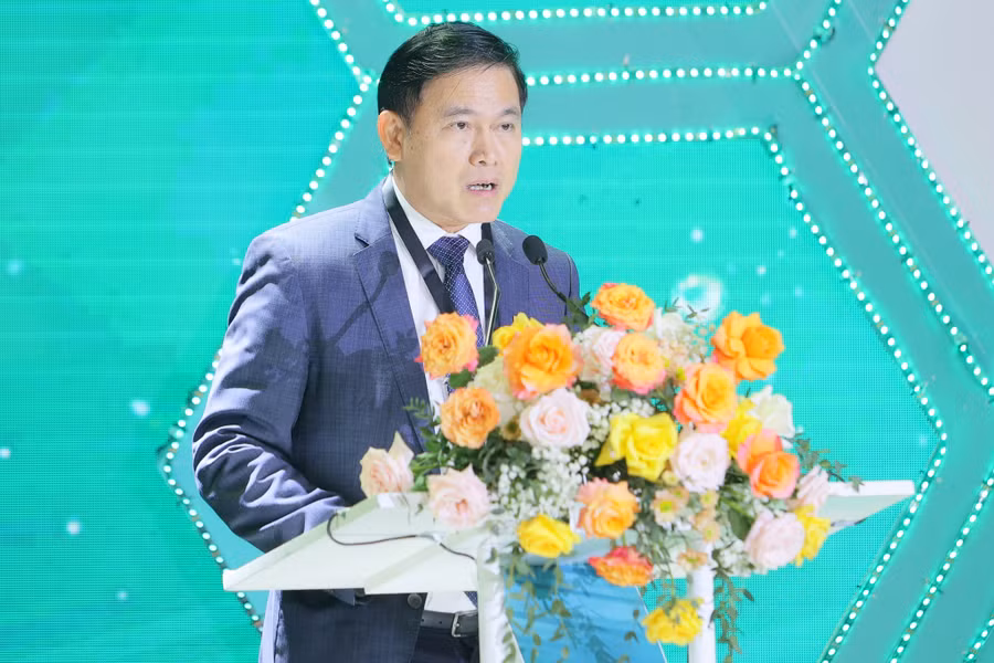 Ông Trần Anh Tú trúng cử chức danh Phó chủ tịch phụ trách chuyên môn. Ảnh: Hoàng Quân