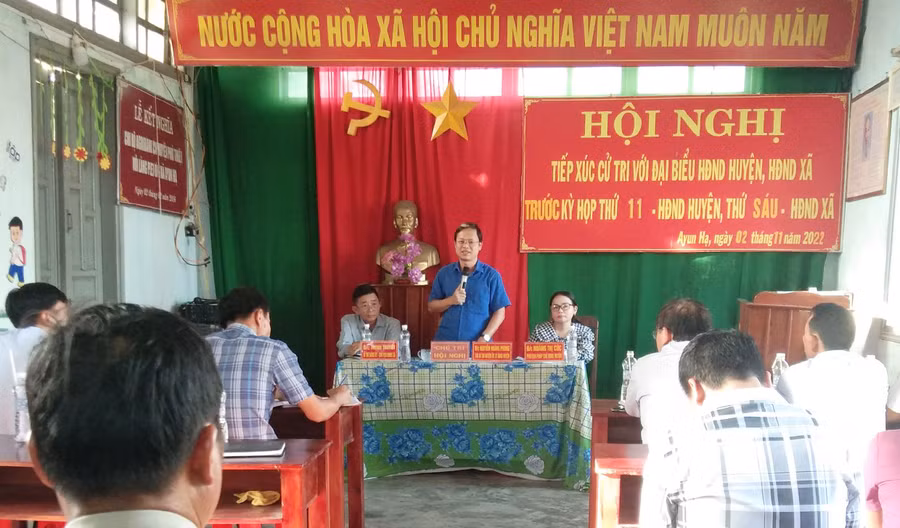  Quang cảnh buổi tiếp xúc cử tri. Ảnh: Hoa Mai