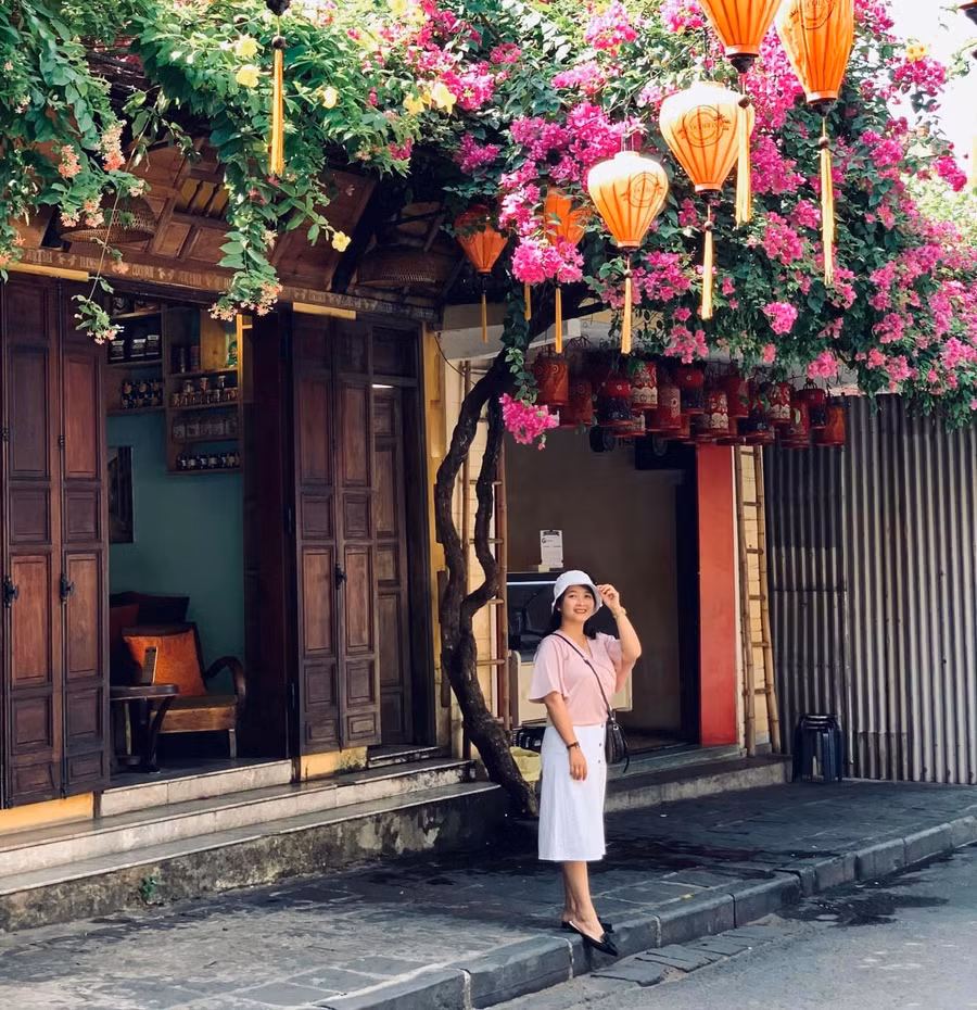 Hội An để lại ấn tượng cho du khách bởi nét cổ kính, trầm mặc. Ảnh: Phương Vi Hội An để lại ấn tượng cho du khách bởi nét cổ kính, trầm mặc. Ảnh: Phương Vi
