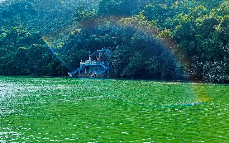  Miếu Bà.