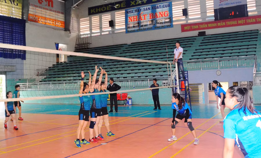 Trận bóng chuyền giữa Hội Nhà báo tỉnh Gia Lai gặp Hội Nhà báo tỉnh Đak Nông