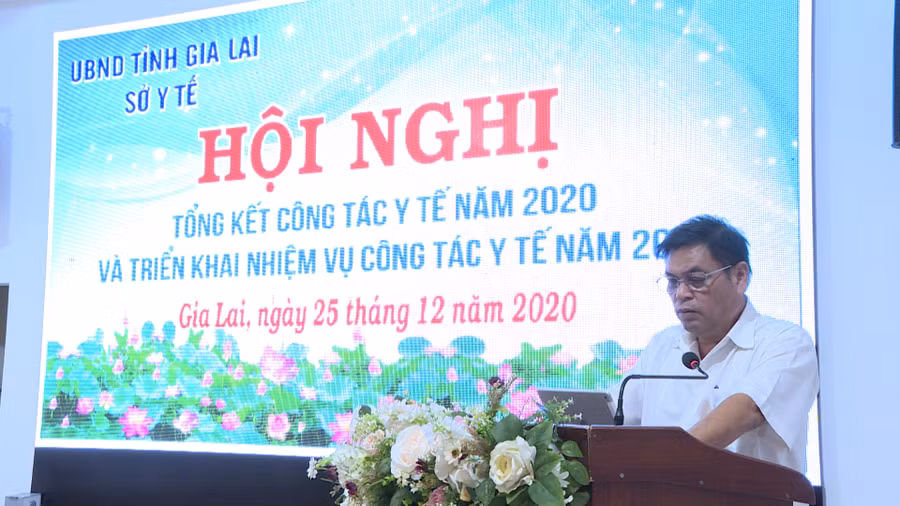  Đồng chí Kpă Thuyên, Tỉnh ủy viên, Phó Chủ tịch UBND tỉnh phát biểu tại hội nghị. Ảnh: Như Nguyện