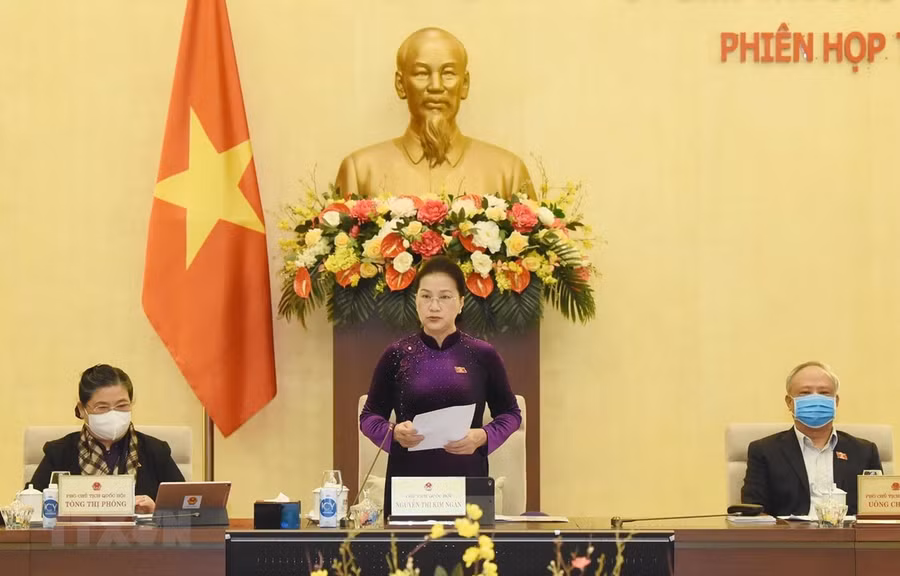  Chủ tịch Quốc hội Nguyễn Thị Kim Ngân chủ trì và phát biểu khai mạc Phiên họp thứ 51 của Ủy ban Thường vụ Quốc hội. (Ảnh: Trọng Đức/TTXVN)