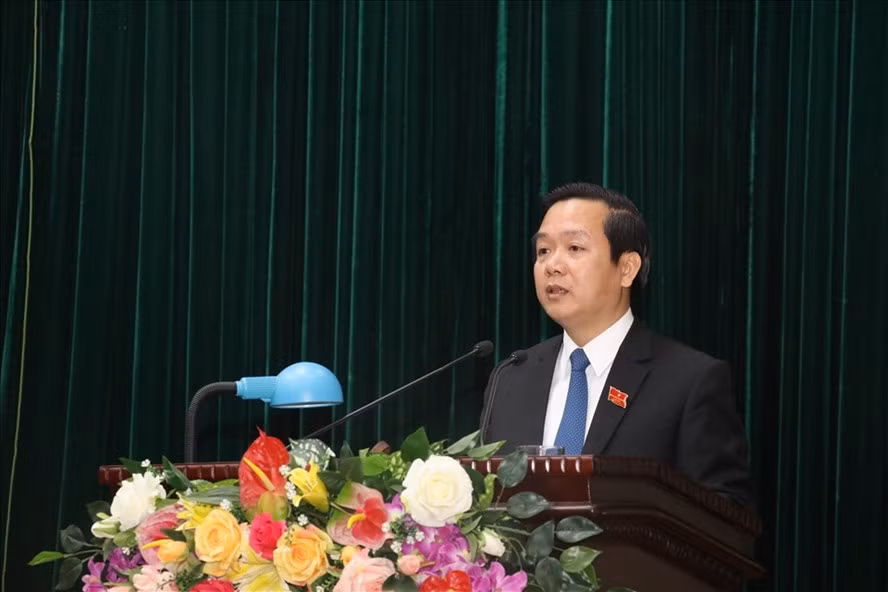 Ông Phạm Quang Ngọc được bầu giữ chức Chủ tịch UBND tỉnh Ninh Bình, khóa XIV, nhiệm kỳ 2016 - 2021. Ảnh: NT