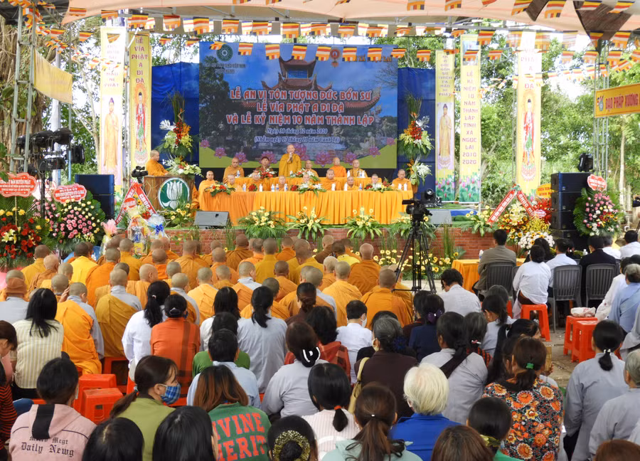 Quang cảnh đại lễ. Ảnh: Thanh Nhật Toàn cảnh Đại lễ