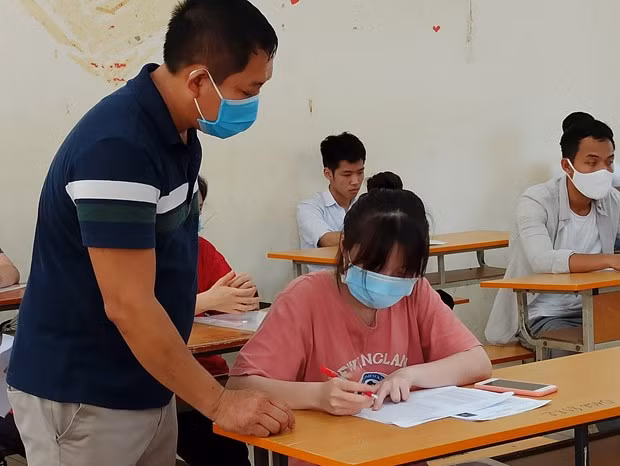 Thí sinh dự thi Tốt nghiệp Trung học phổ thông năm 2020. (Ảnh: Phạm Mai/Vietnam+)