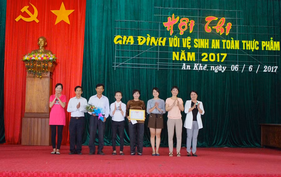 Đội phường An Phú xuất sắc giành giải nhất tại Hội thi. Ảnh: Hồng Thi Đội phường An Phú xuất sắc giành giải nhất tại Hội thi. Ảnh: Hồng Thi