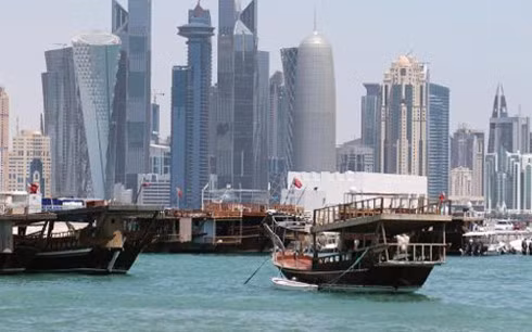 Giới quan sát cho rằng, các quốc gia Arab vùng Vịnh và Qatar cần phải kiềm chế và nỗ lực giải quyết bất đồng thông qua đối thoại. (Ảnh: CNBC)