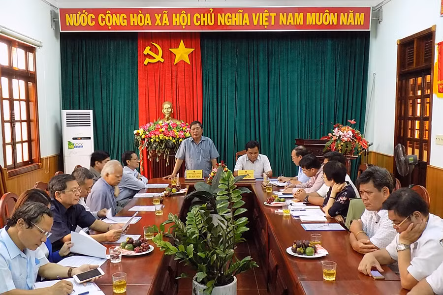 Cuộc họp bàn giao nhiệm vụ cho Đoàn đại biểu Quốc hội khóa XIV. Ảnh: T.N