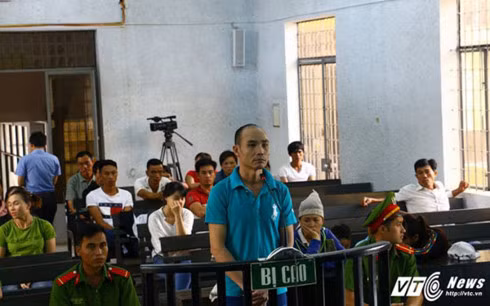 Bị cáo Nguyễn Văn Ngọc tại phiên tòa. Bị cáo Nguyễn Văn Ngọc tại phiên tòa.
