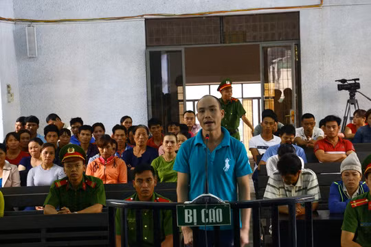 Bị cáo Nguyễn Văn Ngọc tại phiên tòa sơ thẩm. Bị cáo Nguyễn Văn Ngọc tại phiên tòa sơ thẩm.