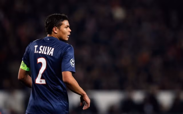 Thiago Silva cũng quay về Brazil giống Neymar. AFP
