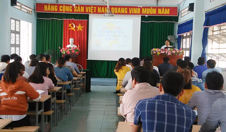 Ảnh: Hoa Mai